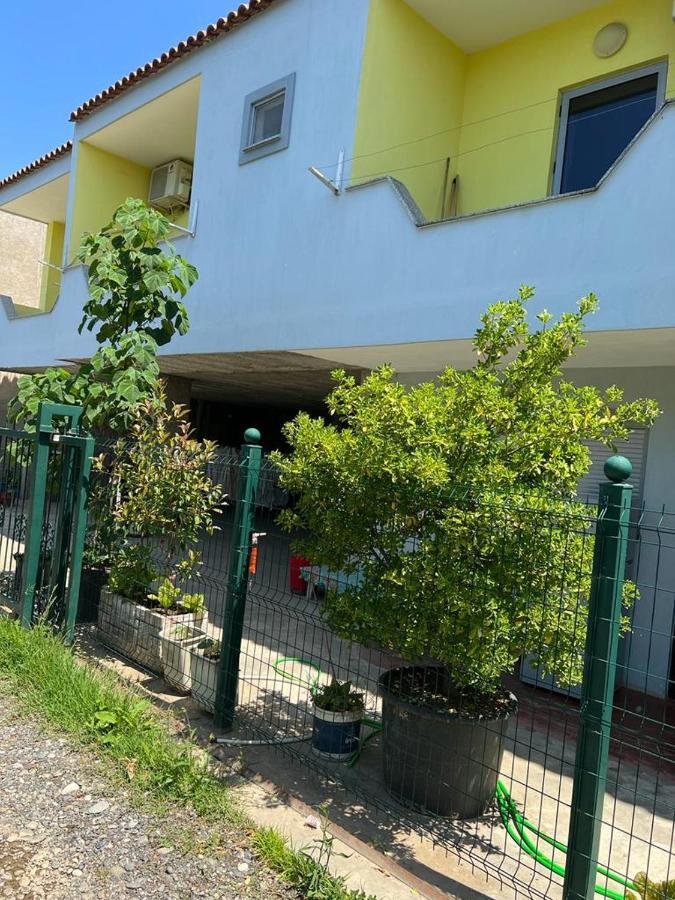 Guest House Andersoni Dhoma Plazhi Andersoni Shen Ded Gjoni Exterior foto